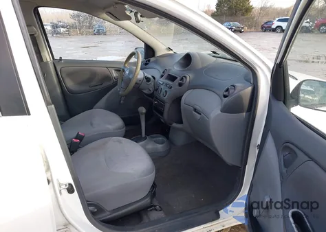 2003 Toyota Echo z USA, uszkodzony, nr VIN JTDBT123130274390